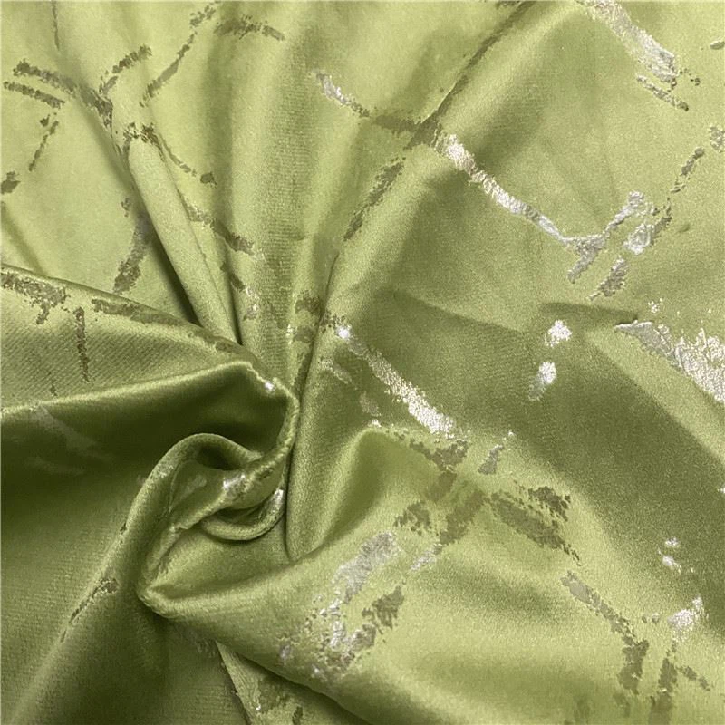 Eyelet curtains